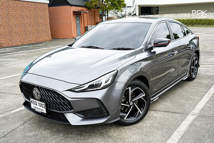 รถ MG MG5 1.5 D+ สี เทา
