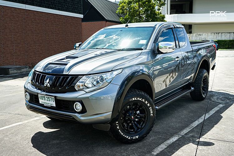 รถ Mitsubishi Triton 2.4 GLS Limited Plus สี เทา