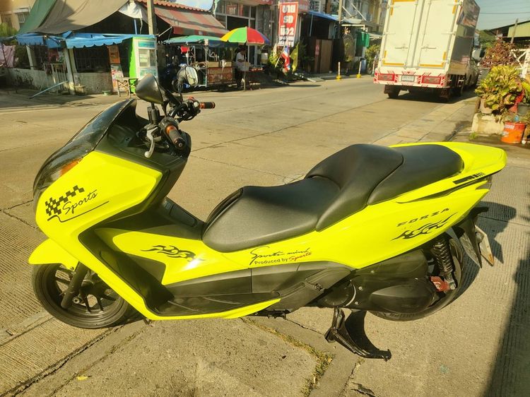 🛵ยังไงก็ขาย FORZA300 ปี 60 เครื่องดี สีสวย สตาร์ทมือ เล่มชุดโอนครบ+เปลี่ยนถ่ายน้ำมันเครื่องฟรี ส่งฟรี30 ก.ม รูปที่ 2