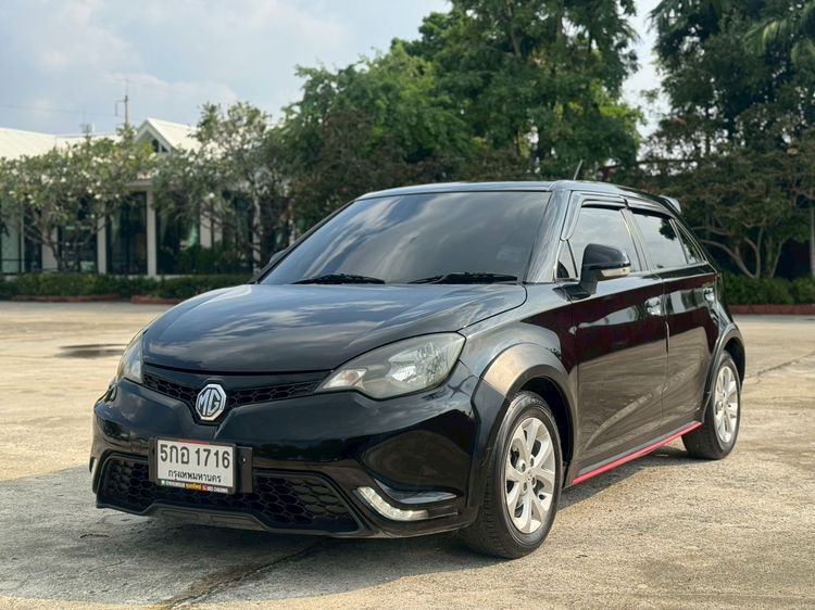รถ MG MG3 1.5 X สี ดำ