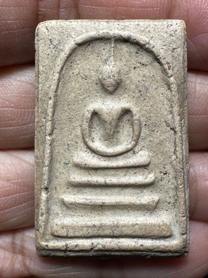 พระสมเด็จพิมพ์ใหญ่ พระประธาน