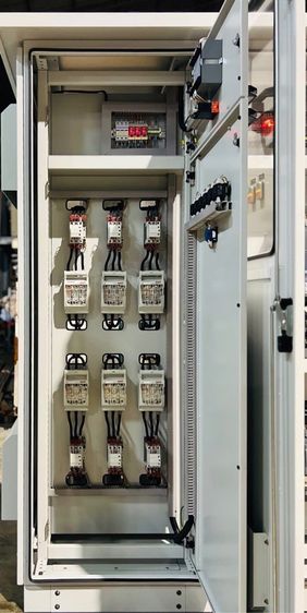ขายตู้ Mdb Outdoor Main air circuit breaker Schneider 1250A MVS12N breaker ย่อย Schneider พร้อม Capbank 6x40kvar Pipat  Mobile 098-2641749 รูปที่ 5