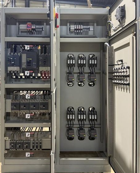 ขายตู้ Mdb Main breaker Square D 1000A breaker ย่อย Square D 12 ตัวพร้อม Capbank Schneider 30kvar x 6 step Pipat Mobile 098-2641749 รูปที่ 2