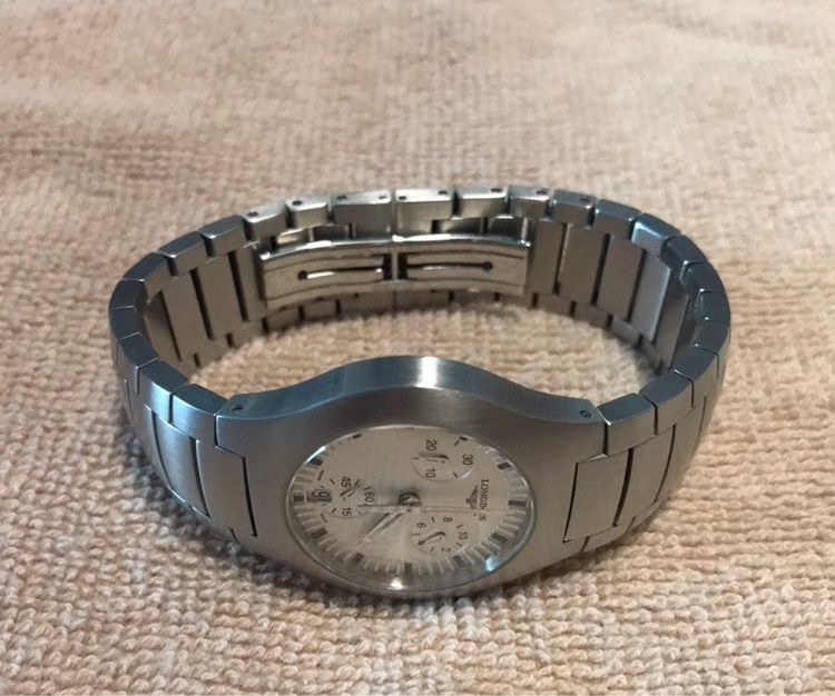 ขาว อื่นๆ นาฬิกา Longines 