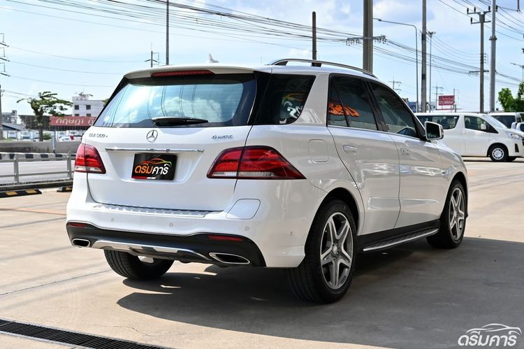 Mercedes-Benz GLE-Class 2017 GLE500 Utility-car ปลั๊กอินไฮบริด (PHEV) ไม่ติดแก๊ส เกียร์อัตโนมัติ ขาว รูปที่ 3