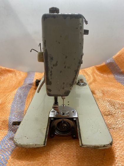 จักรเย็บผ้า จักรซิกแซกหมุนลื่น จาโนเม่ รูปที่ 4