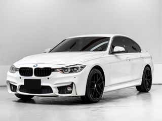BMW 320D 2.0 LUXURY 2017 จด 2018 KD655X