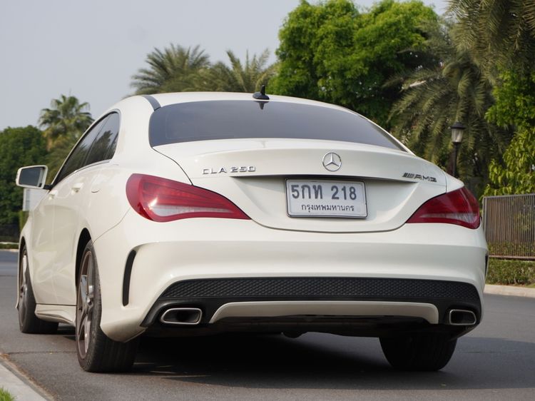 Mercedes-Benz CLA-Class 2016 CLA250 AMG Sedan เบนซิน ไม่ติดแก๊ส เกียร์อัตโนมัติ ขาว รูปที่ 2