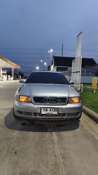 Audi Audi A4  1998 2.4 Sedan เบนซิน ไม่ติดแก๊ส เกียร์อัตโนมัติ บรอนซ์เงิน รูปที่ 2