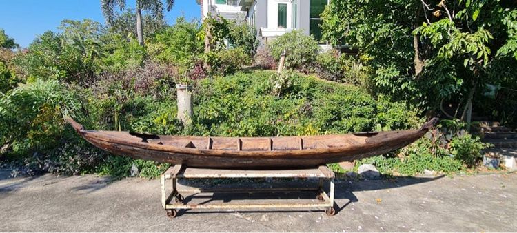 เรือไม้สักโบราณ