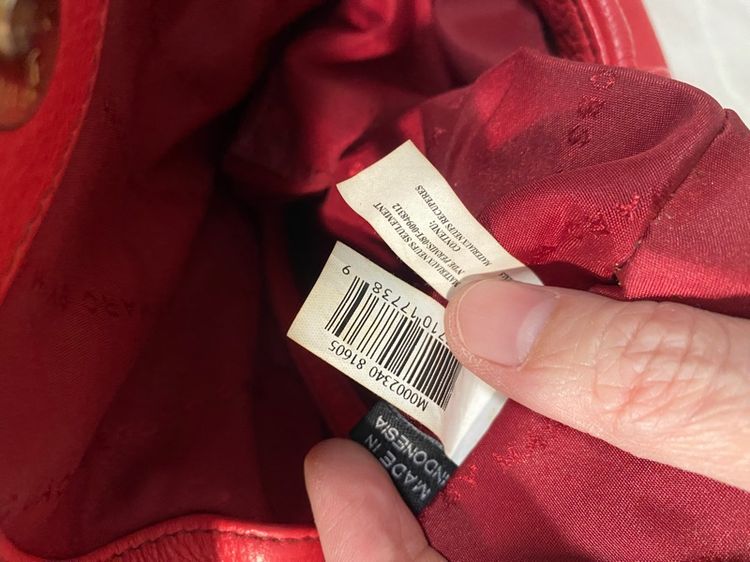 marc by marc jacobs แท้ รูปที่ 8