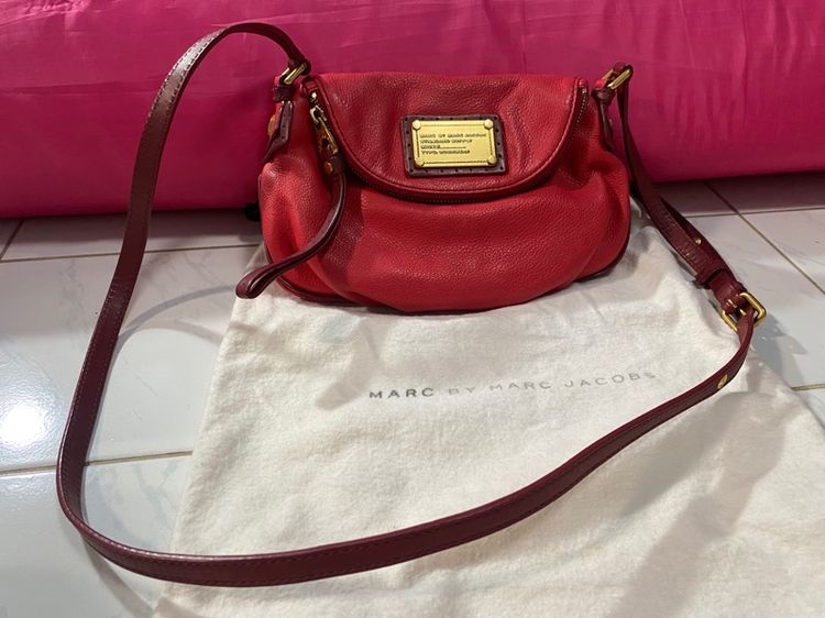 หญิง แดง หนังแท้ marc by marc jacobs แท้