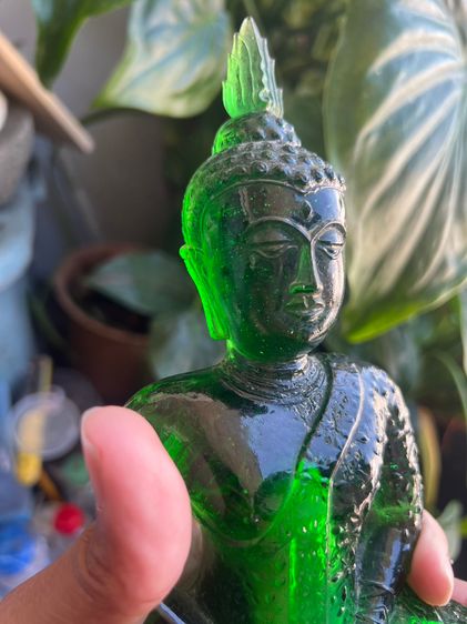 พระแก้วมรกต 25 พุทธศตวรรษ ปี2500 JAPAN สีเขียว หน้าตัก 5 นิ้ว รูปที่ 3