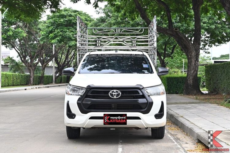 Toyota Hilux Revo 2021 2.4 Entry Pickup ดีเซล ไม่ติดแก๊ส เกียร์ธรรมดา ขาว รูปที่ 2