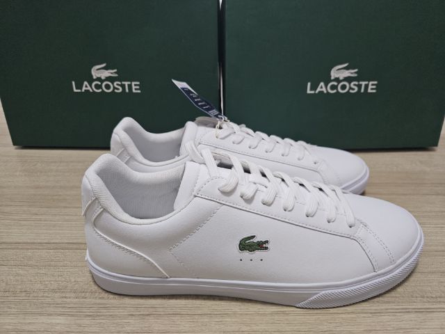 รองเท้าหนังอย่างสวย Lacoste สีขาวเท่ ไซส์43