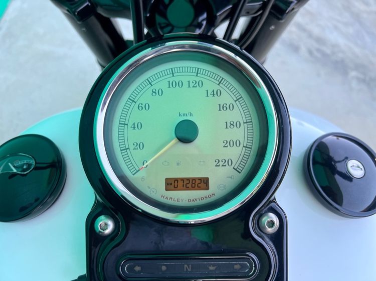 Dyna 2011 สีขาว เครื่อง 96cu 1586cc รูปที่ 12