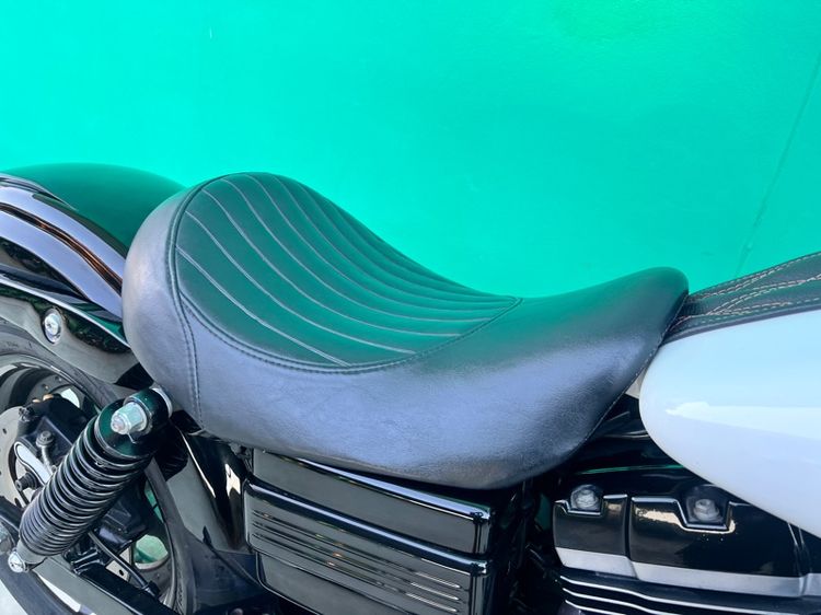 Dyna 2011 สีขาว เครื่อง 96cu 1586cc รูปที่ 5