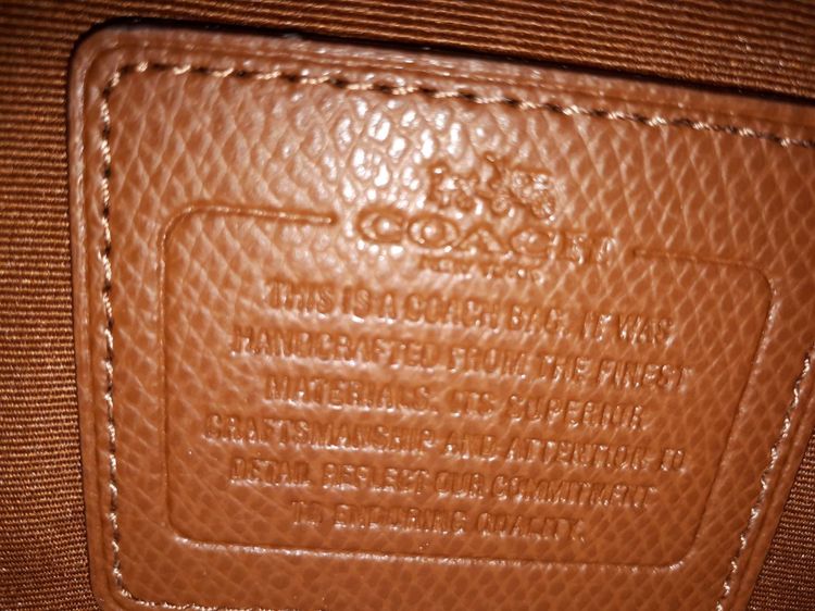 กระเป๋าถือ COACH  แท้จาก Outlet UK ใบใหญ่ Coated canvas ลาย Signature  รูปที่ 8