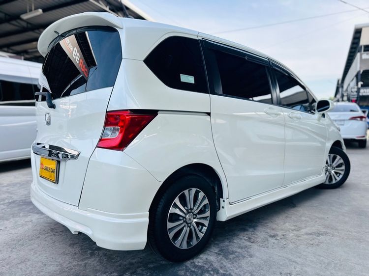 Honda Freed 2014 1.5 EL Van เบนซิน ไม่ติดแก๊ส เกียร์อัตโนมัติ ขาว รูปที่ 3