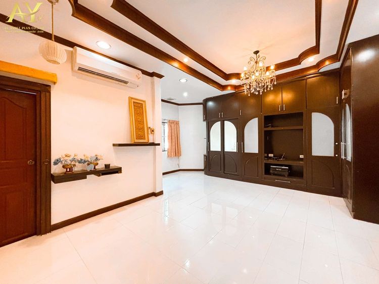 ตกแต่งครบ ขาย ทาวน์เฮ้าส์ 2ชั้น ย่านลาดปลาเค้า ใกล้ BTS เกษตร รีโนเวทใหม่หมดทั้งหลัง พร้อมอยู่ ทำเลใจกลางเมือง รูปที่ 3