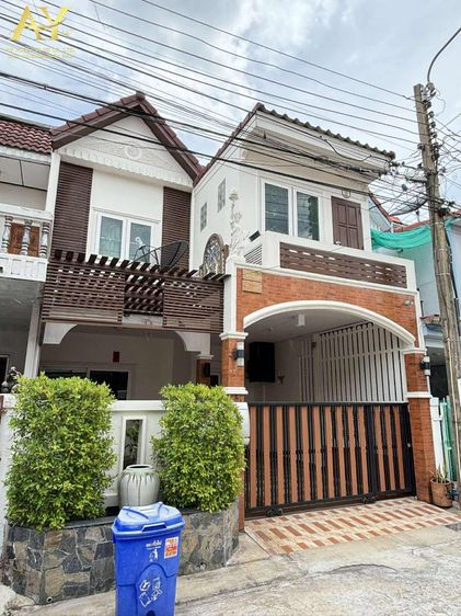 ตกแต่งครบ ขาย ทาวน์เฮ้าส์ 2ชั้น ย่านลาดปลาเค้า ใกล้ BTS เกษตร รีโนเวทใหม่หมดทั้งหลัง พร้อมอยู่ ทำเลใจกลางเมือง รูปที่ 2