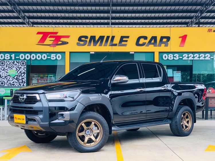 รถ Toyota Hilux Revo 2.4 J Plus Prerunner สี ดำ