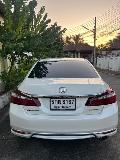 Honda Accord 2016 2.4 EL i-VTEC Sedan เบนซิน ไม่ติดแก๊ส เกียร์อัตโนมัติ ขาว รูปที่ 2