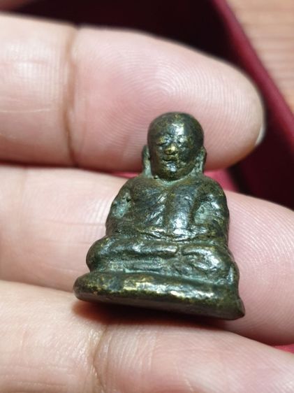 หลวงพ่อเงิน บางคลาน รุ่นปืนแตก ปี 28 ประสบการณ์เหลือล้น รับประกันพระแท้ดูง่าย รูปที่ 9