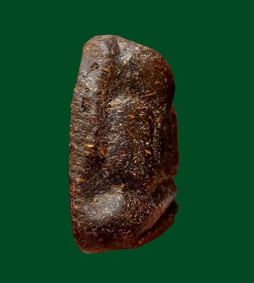 พระปิดตาหลังแบบหลวงพ่อแก้วเนื้อโซนกะลา รูปที่ 3