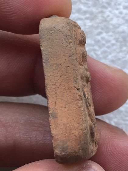 พระดินไม่ทราบที่  รูปที่ 3