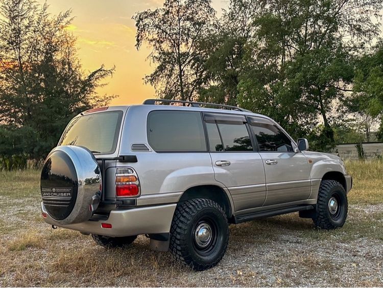 Toyota Land Cruiser 2000 4.2 VX Limited 4WD Utility-car ดีเซล ไม่ติดแก๊ส เกียร์อัตโนมัติ บรอนซ์ทอง รูปที่ 3