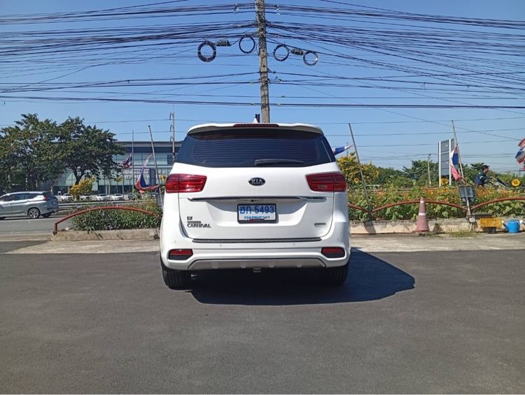 Kia Grand Carnival 2018 2.2 EX Utility-car ดีเซล ไม่ติดแก๊ส เกียร์อัตโนมัติ ขาว รูปที่ 2
