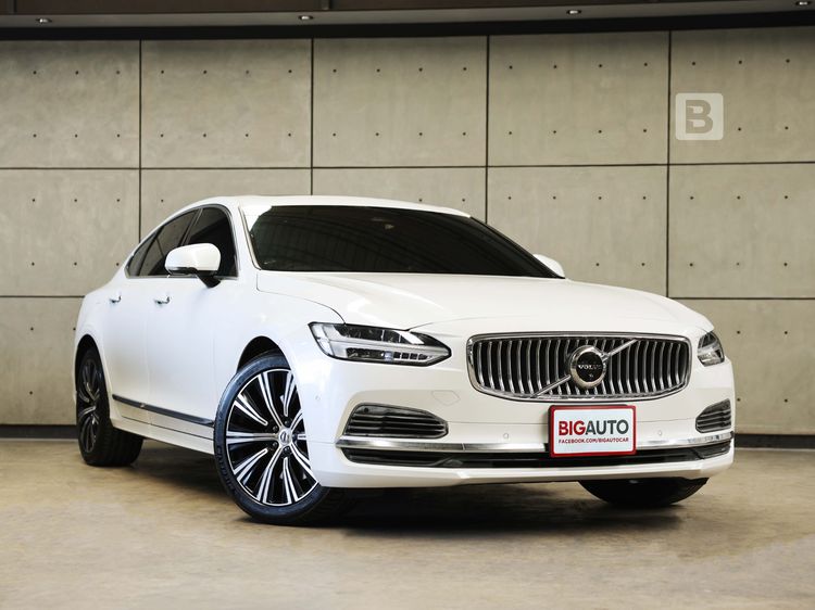 รถ Volvo S90 2.0 Recharge T8 Inscription 4WD สี ขาว