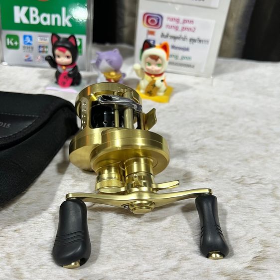 รอกตกปลา Shimano Calcutta Conquest 200