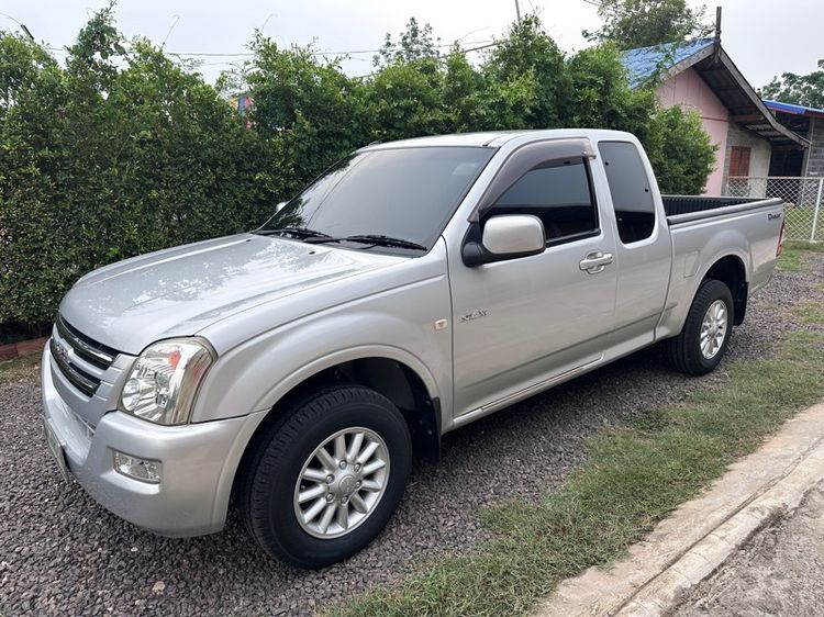 Isuzu D-MAX 2005 2.5 SLX Ddi i-TEQ Pickup ดีเซล ไม่ติดแก๊ส เกียร์ธรรมดา บรอนซ์เงิน รูปที่ 3