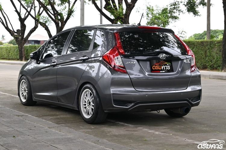 Honda Jazz 2017 1.5 S Sedan เบนซิน ไม่ติดแก๊ส เกียร์อัตโนมัติ เทา รูปที่ 3