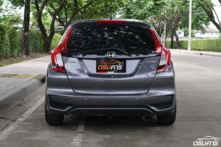Honda Jazz 2017 1.5 S Sedan เบนซิน ไม่ติดแก๊ส เกียร์อัตโนมัติ เทา รูปที่ 4