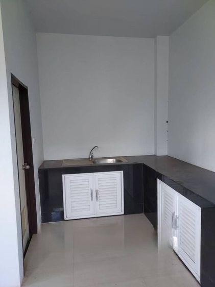 ขายอาคารพาณิชย์ 3 ชั้น 2 คูหา ติดถนน ทำเลดีมาก ใจกลางเมืองเทศบาล อำเภอธาตุพนม ถูกสุดในย่านนี้ เจ้าของขายเอง รูปที่ 4