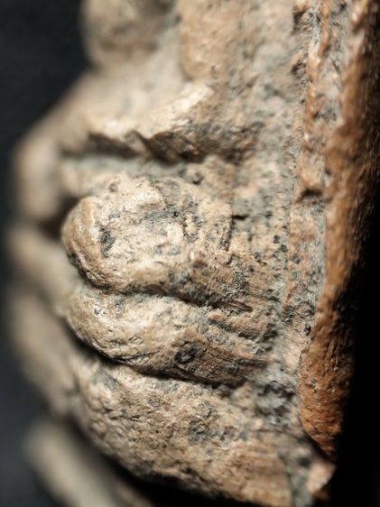 พระรอดลำพูนพิมพ์ใหญ่สวยๆครับ รูปที่ 16