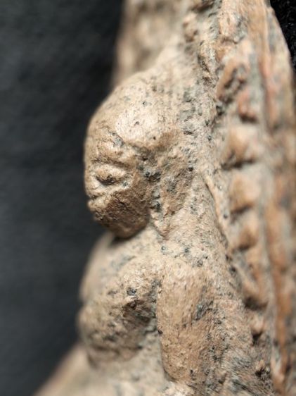 พระรอดลำพูนพิมพ์ใหญ่สวยๆครับ รูปที่ 5