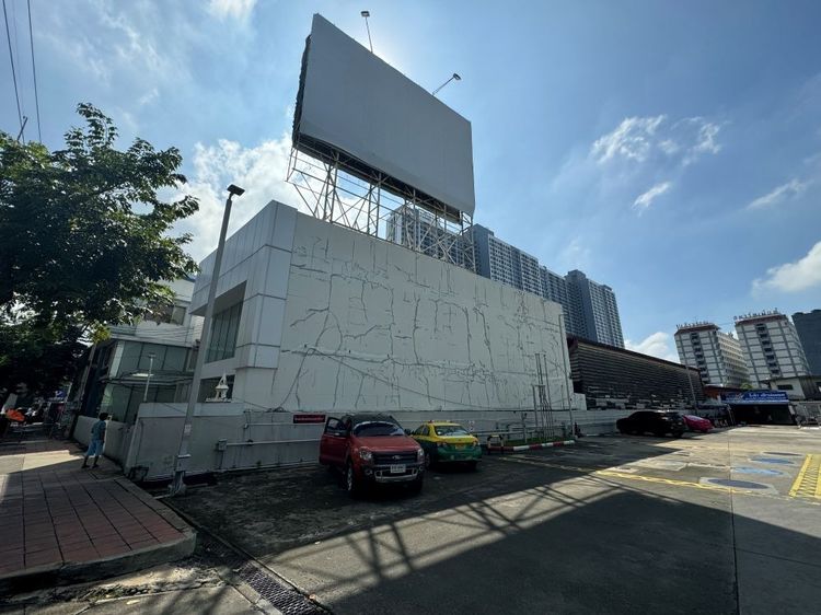 ขายหรือให้เช่าที่ดินพร้อมโรงงาน อาคารพาณิชย์ ขนาด 1-3-26 ไร่ ทำโชว์รูมได้ ติดถนนซอยเพชรเกษม 37-39 ใกล้ซีคอนบางแค 400 เมตร รูปที่ 2