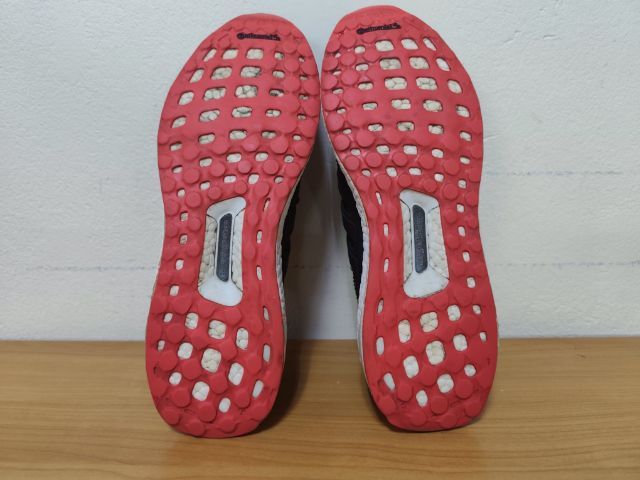 Adidas Ultra Boost 43.5 27.5 แท้ มือสอง รูปที่ 10