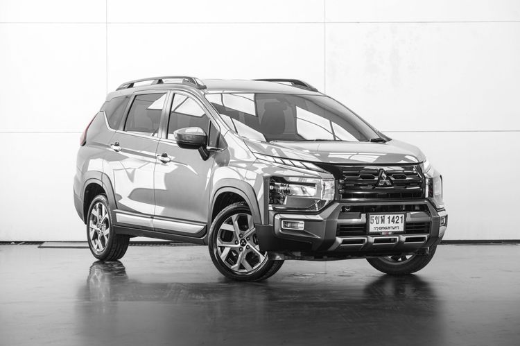 รถ Mitsubishi Xpander 1.5 Cross สี เทา