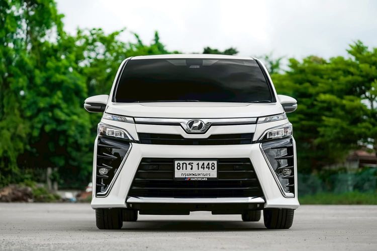 Toyota Voxy 2019 2.0 ZS Utility-car เบนซิน ไม่ติดแก๊ส เกียร์อัตโนมัติ ขาว รูปที่ 2