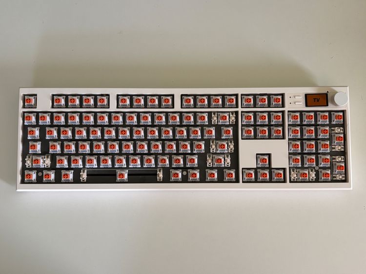 LOGA Base 104 Barebone White รูปที่ 3