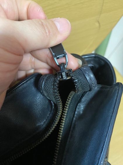Used Coach Swagger แท้มือสอง รูปที่ 10