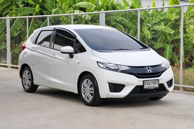 รถ Honda Jazz 1.5 S สี ขาว