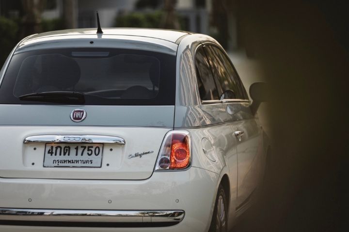 Fiat Fiat 500  2013 1.4 Abarth 595 Competizione Sedan เบนซิน ไม่ติดแก๊ส เกียร์อัตโนมัติ ขาว รูปที่ 4