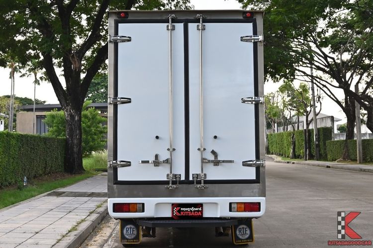 Isuzu D-MAX 2021 1.9 B Pickup ดีเซล ไม่ติดแก๊ส เกียร์ธรรมดา ขาว รูปที่ 4