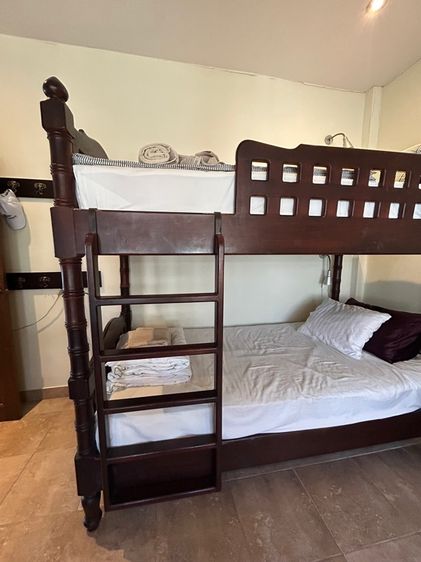 เตียงไม้แท้ เตียงสองชั้น พร้อมที่นอน 3.5ฟุต 2 อัน รูปที่ 6